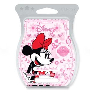 SCENTSY LOVE & KISSES MINNIE DISNEY WAX MELTS NWT